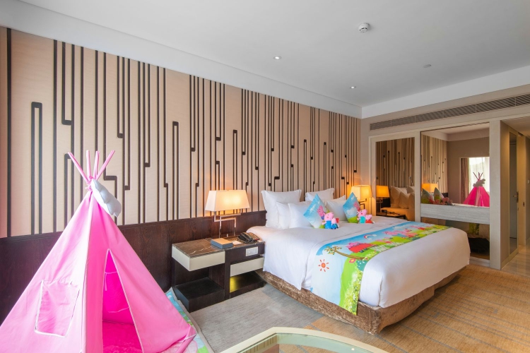 小猪佩奇主题大床房